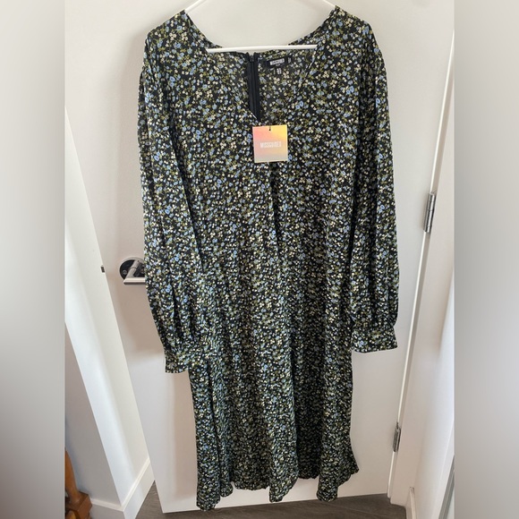 Floral boho dress - Picture 1 of 2